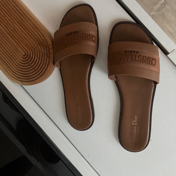 Dior DWAY Sandals - Picture 2 of 3